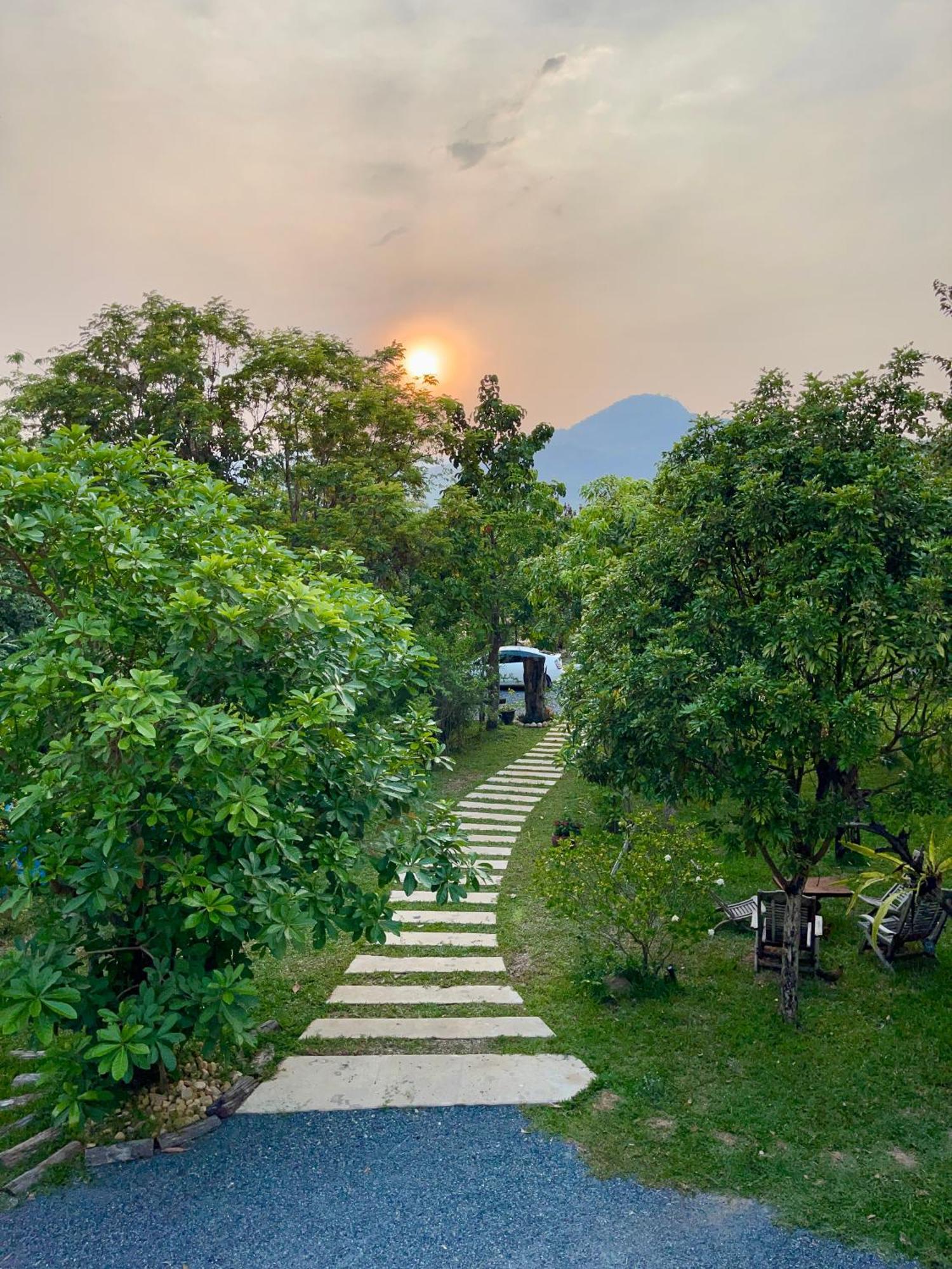 Villa Romduol Kampot Extérieur photo