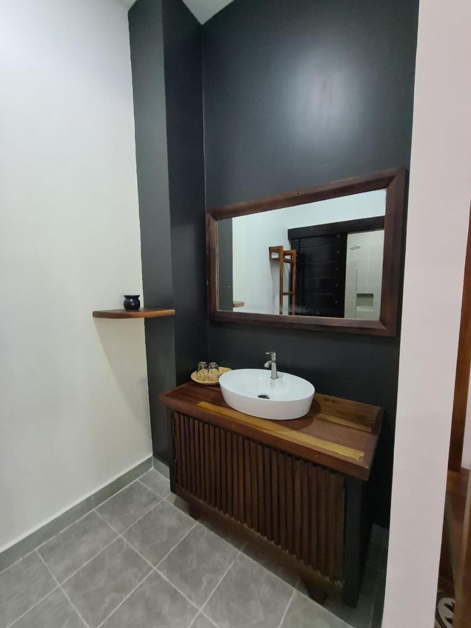 Villa Romduol Kampot Extérieur photo
